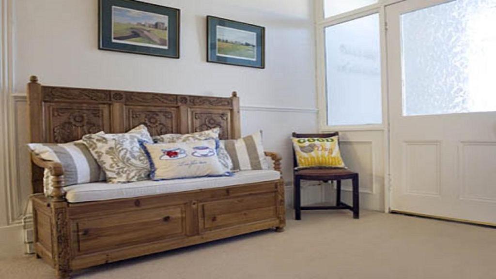 Marine Lodge room 2
